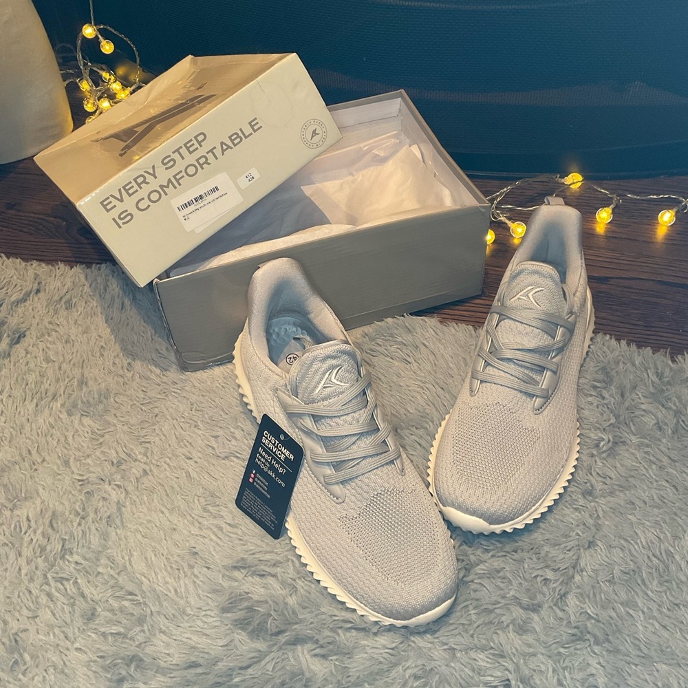 AKK Gym Sneakers - Slip On Memory Light Weight